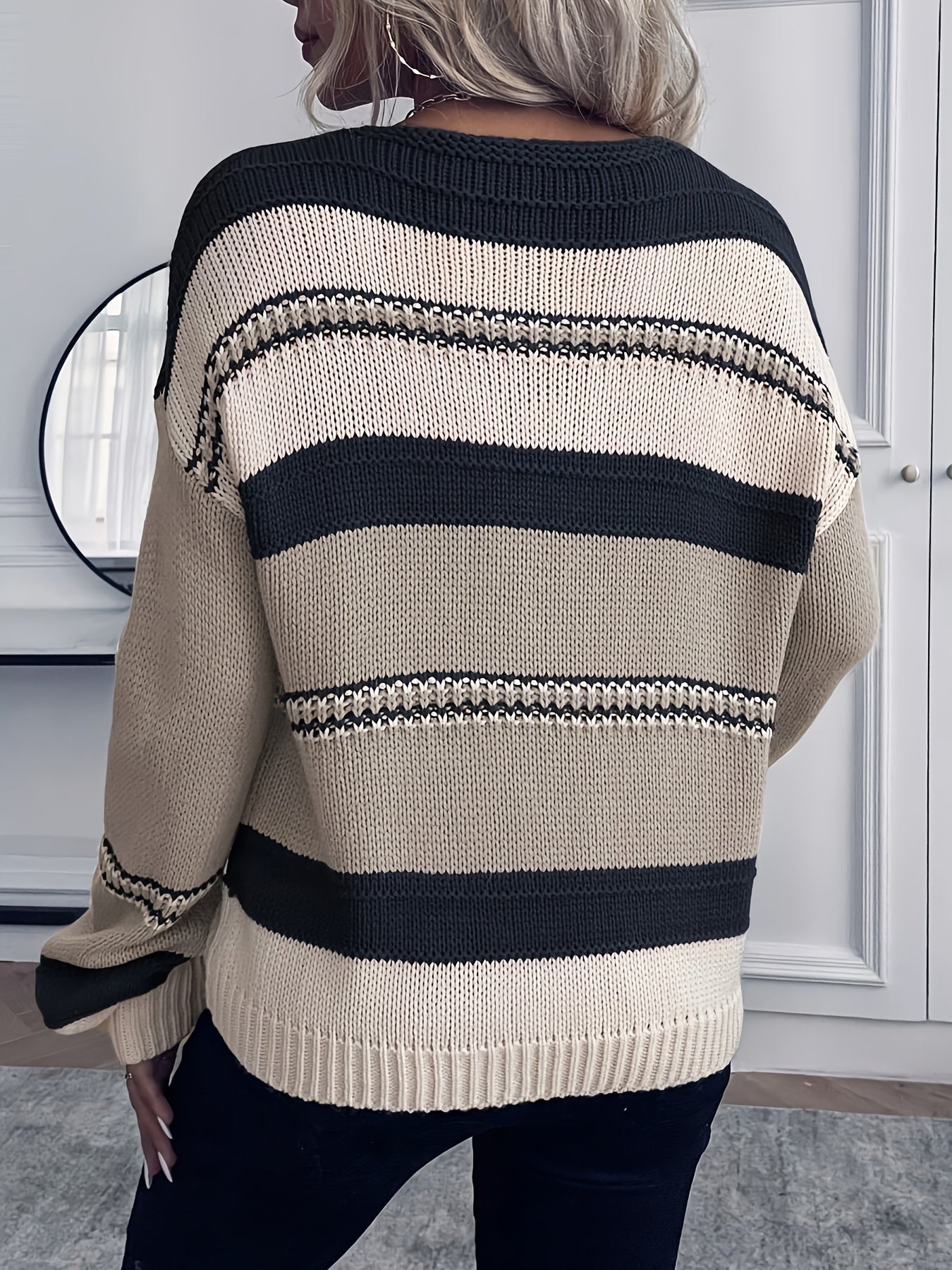 Colette™ | Suéter Elegante con Cuello en V - Chic y Cómodo