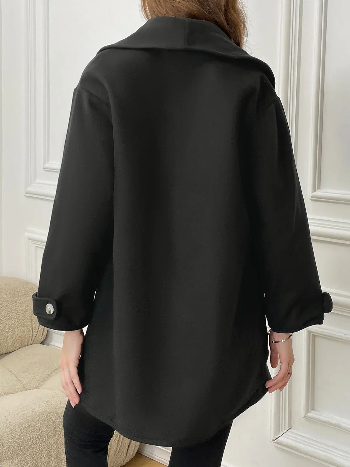 Synthia™ | Abrigo Largo con Cuello Chal